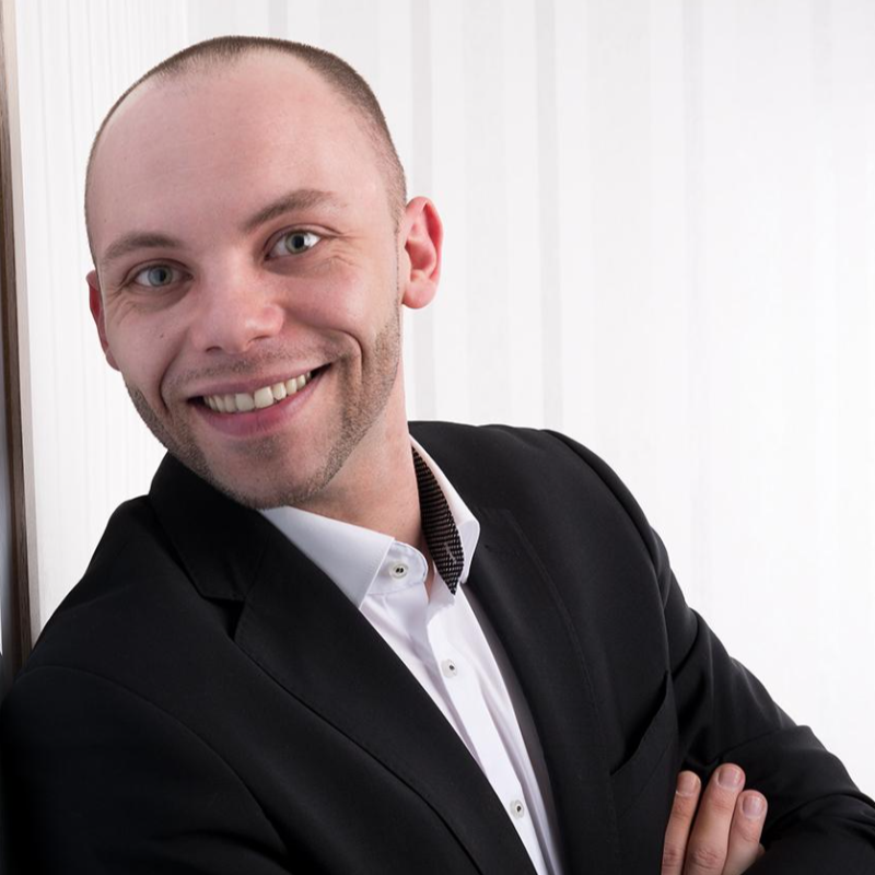  Benjamin Ullmann